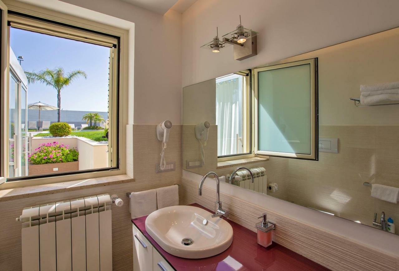 Amalfi - Positano Home & Breakfast Pontecagnano Faiano Exterior foto